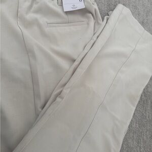 Women’s Mid Rise Straight Leg Pant—-NEW